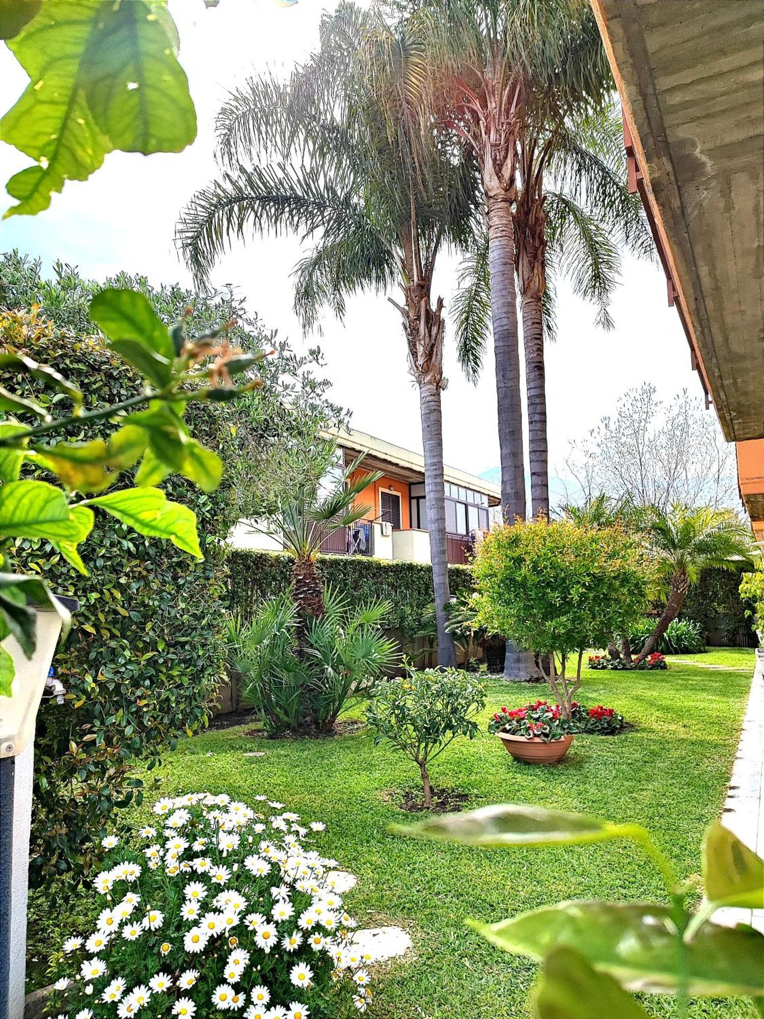 Ferienwohnung Maresole Tra L'Etna E Taormina Mascali Exterior foto